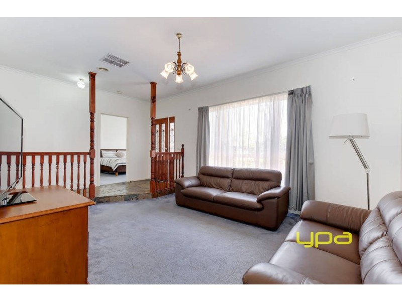 43 Blackforest Road, Werribee VIC 3030