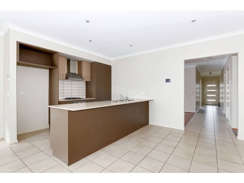 15 Lancewood Road, Wyndham Vale VIC 3024