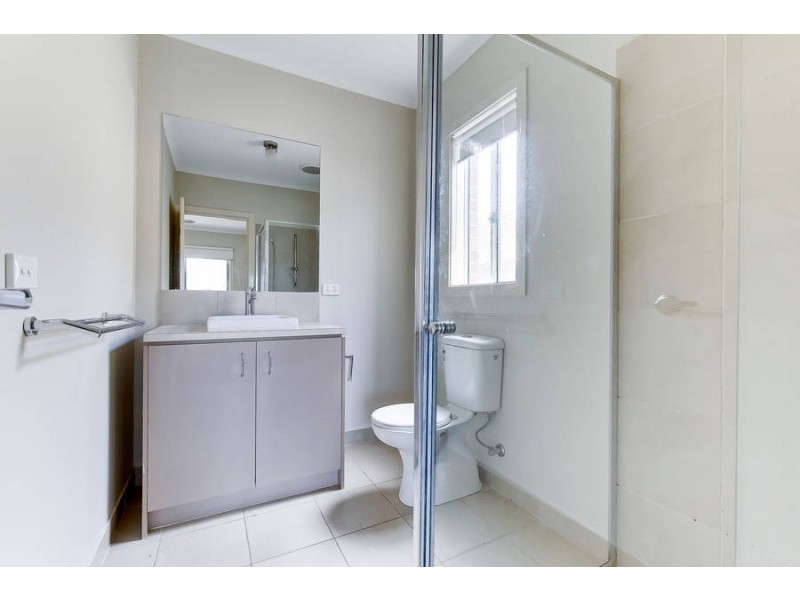 15 Lancewood Road, Wyndham Vale VIC 3024