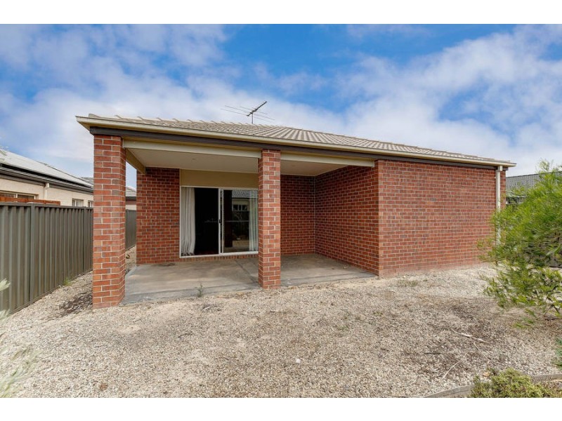 15 Lancewood Road, Wyndham Vale VIC 3024