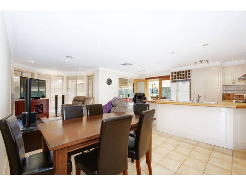 41 Golden Ash Grove, Hoppers Crossing VIC 3029