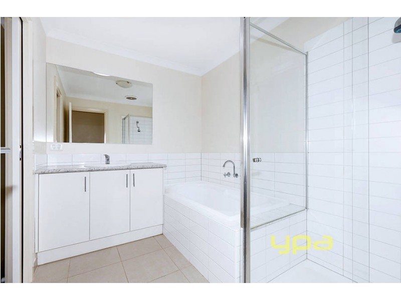 20 Parawong Parade, Wyndham Vale VIC 3024