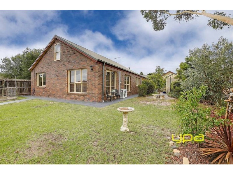 32 Grevillea Crescent, Hoppers Crossing VIC 3029