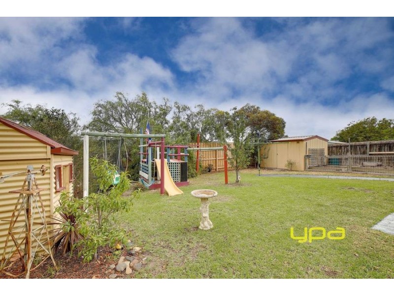 32 Grevillea Crescent, Hoppers Crossing VIC 3029