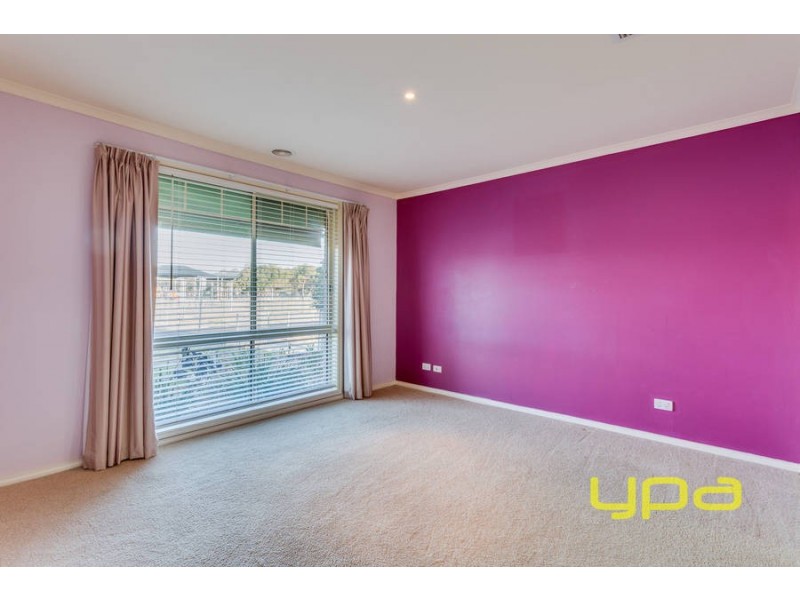 81 Thames Boulevard, Werribee VIC 3030