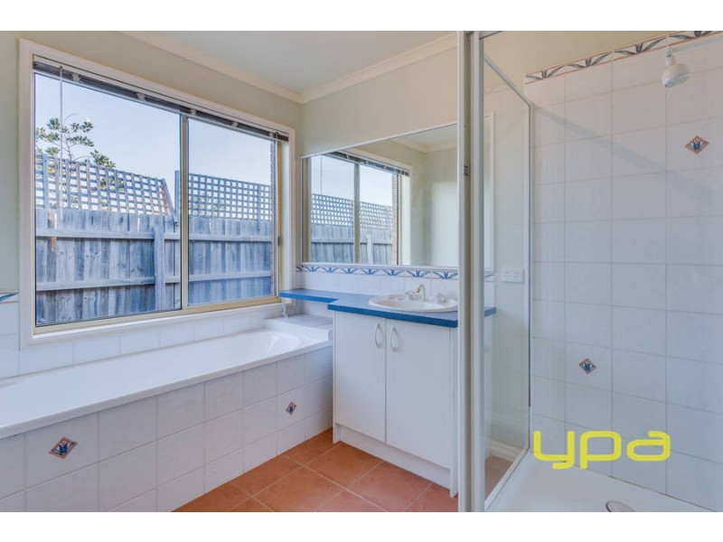 81 Thames Boulevard, Werribee VIC 3030