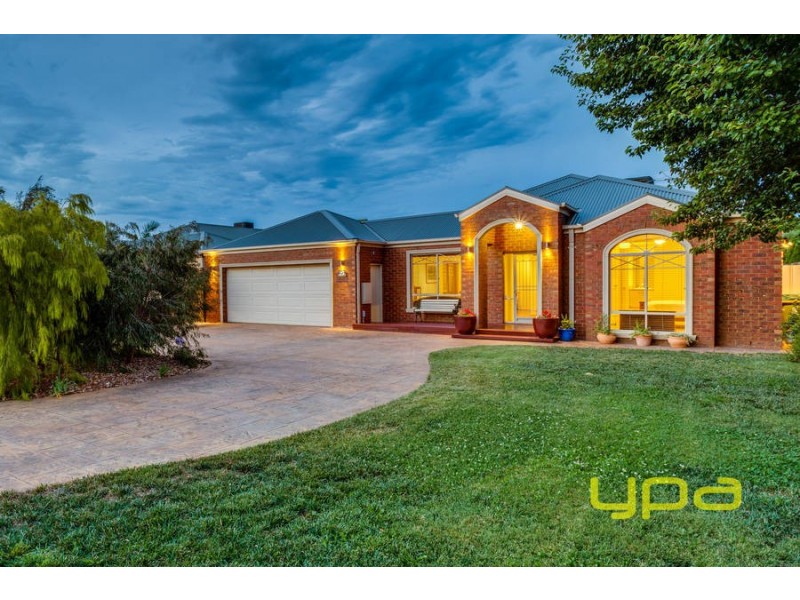 23 Alexandria Way, Werribee VIC 3030