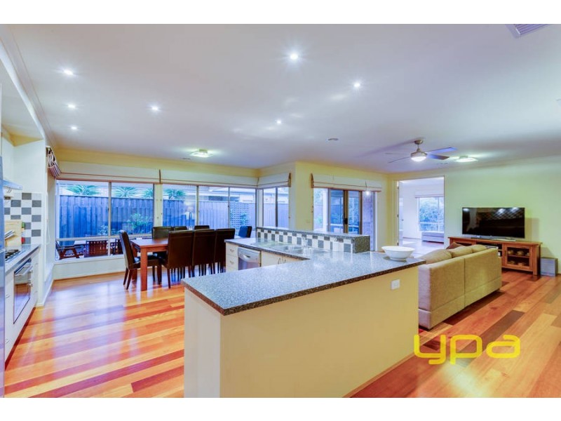 23 Alexandria Way, Werribee VIC 3030