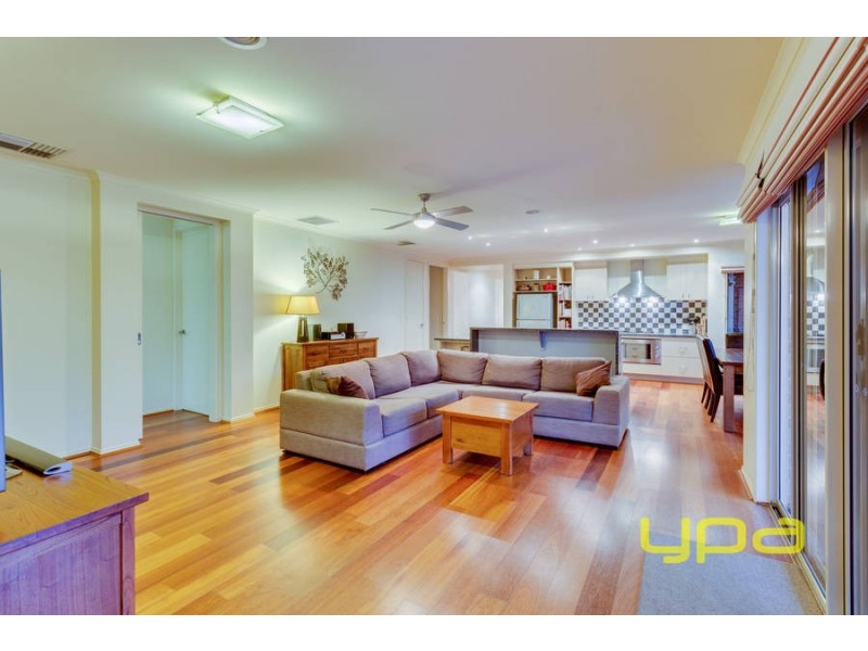 23 Alexandria Way, Werribee VIC 3030