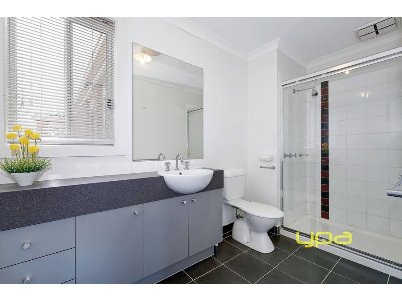 12 Bianca Boulevard, Tarneit VIC 3029