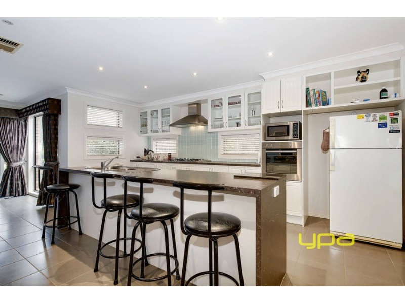8 Swordgrass Avenue, Tarneit VIC 3029
