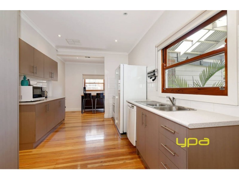 13 Glenluss Street, Werribee VIC 3030