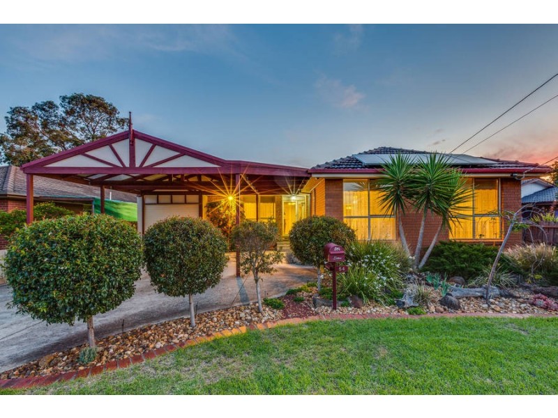 54 Strathmore Crescent, Hoppers Crossing VIC 3029