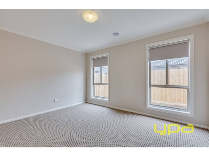 10 Advent Road, Werribee VIC 3030