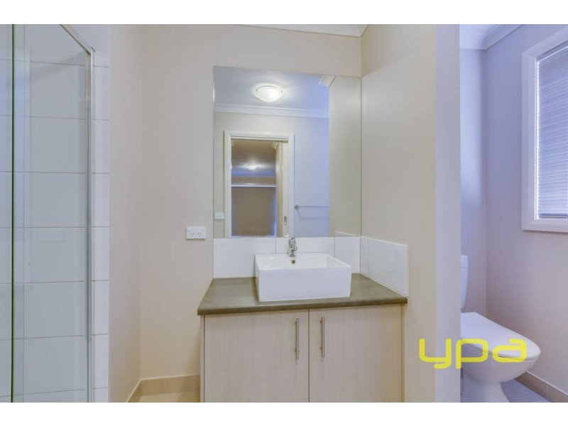 10 Advent Road, Werribee VIC 3030