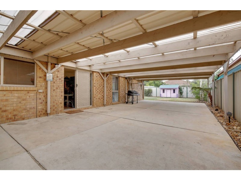 17 Kasem Drive, Werribee VIC 3030