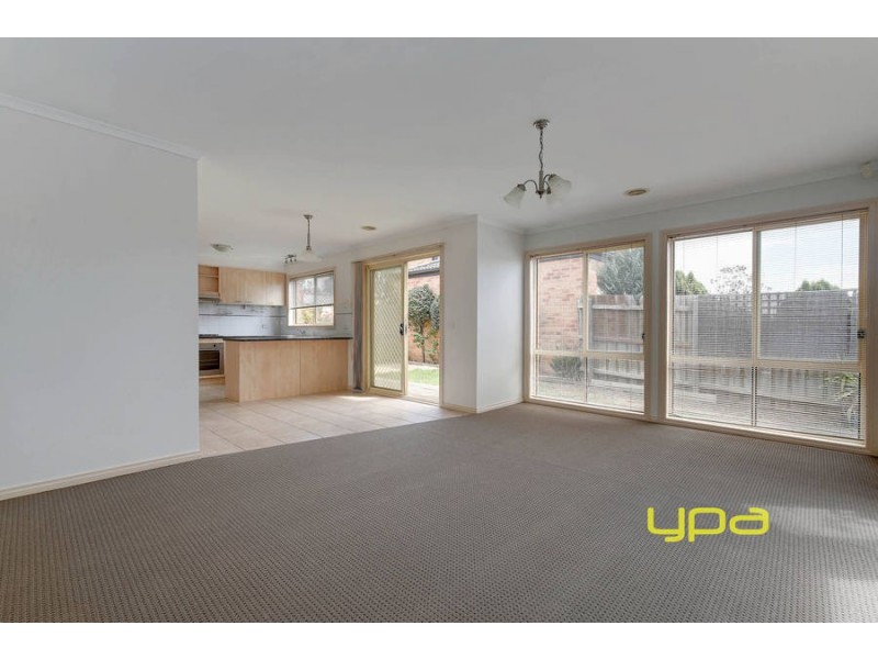 2/36 Harmony Drive, Tarneit VIC 3029