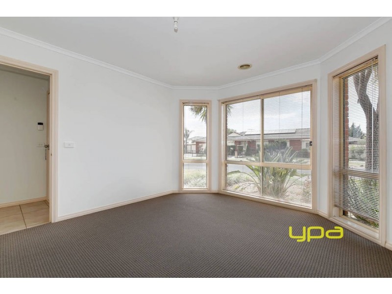 2/36 Harmony Drive, Tarneit VIC 3029