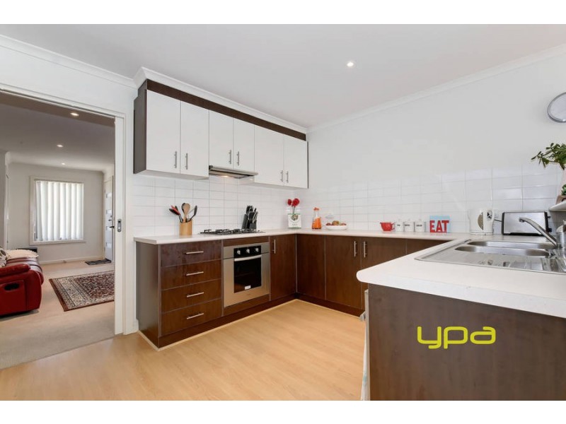 2/7 Montana Drive, Werribee VIC 3030