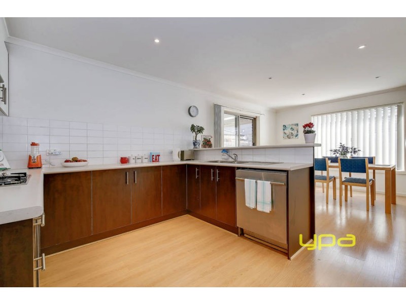 2/7 Montana Drive, Werribee VIC 3030