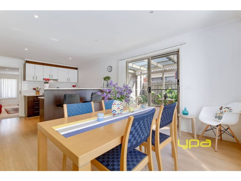 2/7 Montana Drive, Werribee VIC 3030