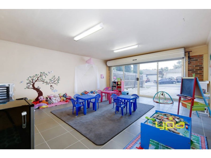 4 Kingsfield Way, Truganina VIC 3029