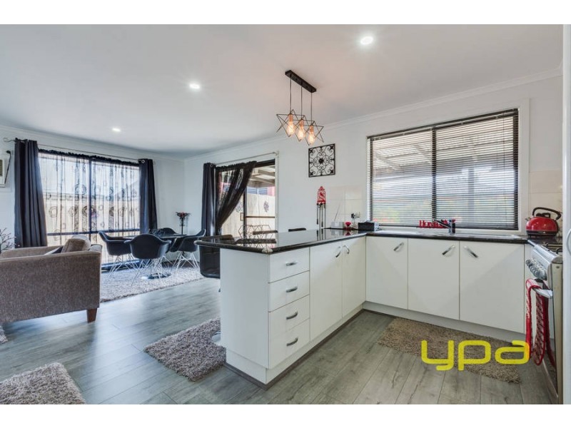 10 Shearwater Court, Hoppers Crossing VIC 3029