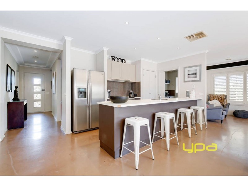 6 Fieldstone Place, Tarneit VIC 3029