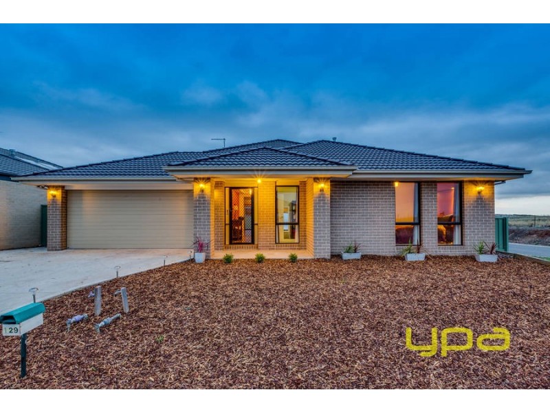 129 Ribblesdale Avenue, Wyndham Vale VIC 3024