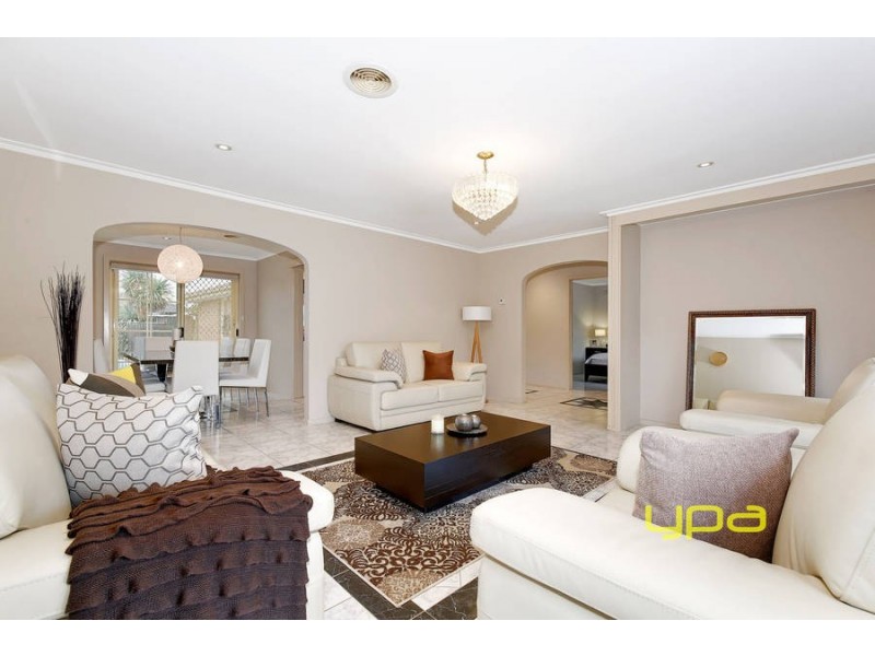 30 Grant Avenue, Werribee VIC 3030