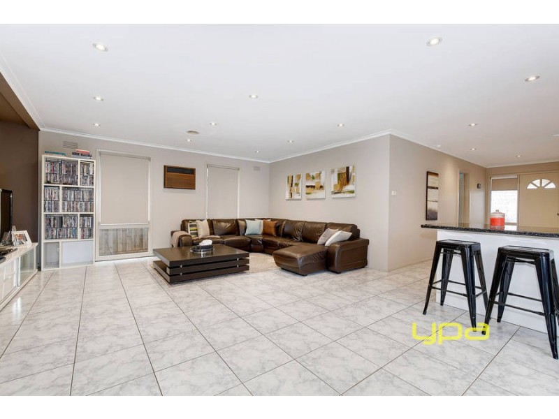 30 Grant Avenue, Werribee VIC 3030