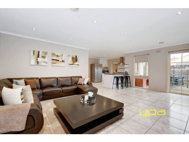 30 Grant Avenue, Werribee VIC 3030