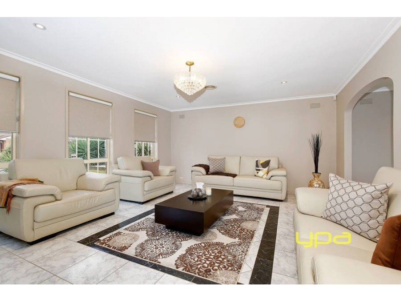 30 Grant Avenue, Werribee VIC 3030