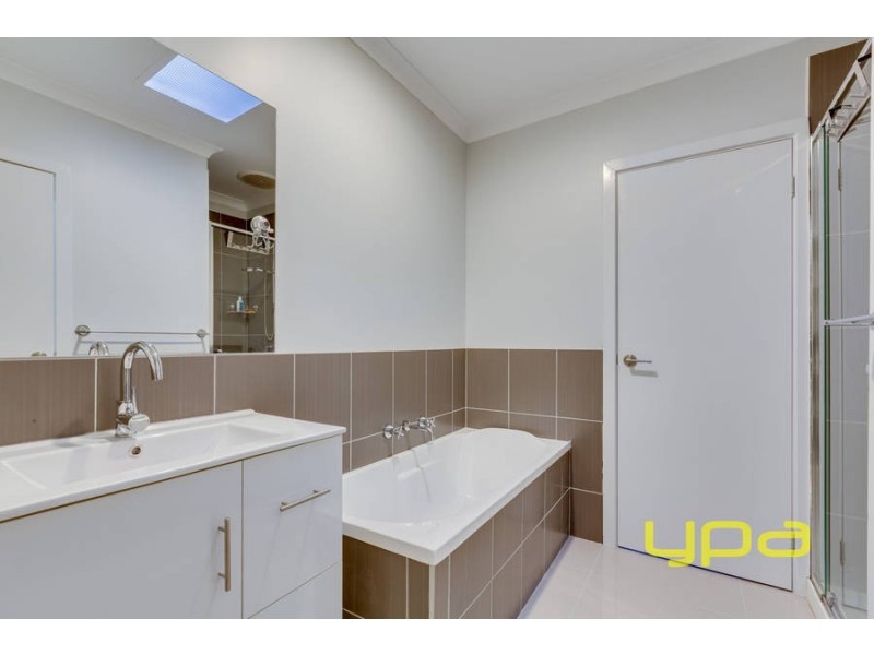 30/156-158 Bethany Road, Hoppers Crossing VIC 3029