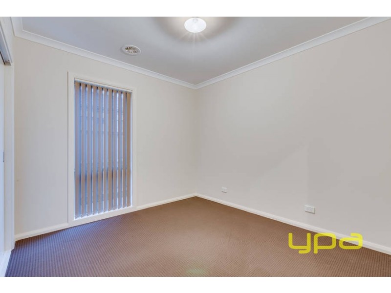 2/98 Walls Road, Werribee VIC 3030