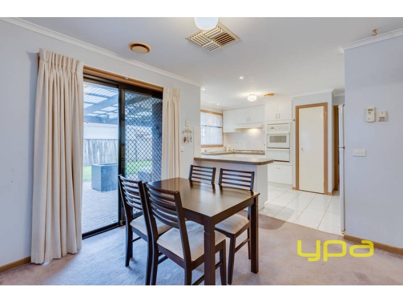 4 Goshawk Court, Hoppers Crossing VIC 3029