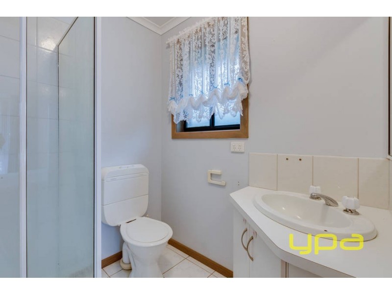 4 Goshawk Court, Hoppers Crossing VIC 3029