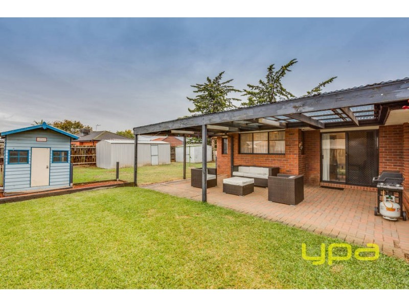 4 Goshawk Court, Hoppers Crossing VIC 3029