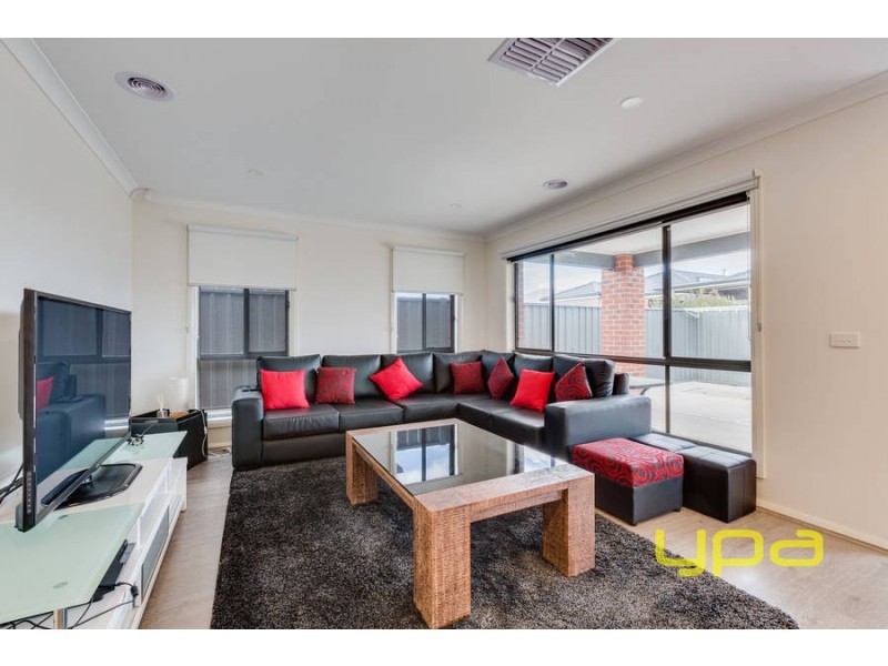 6 Cortland Street, Wyndham Vale VIC 3024