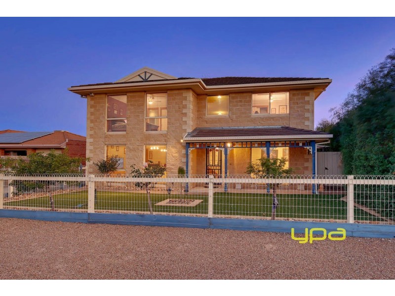35 Abbotswood Drive, Hoppers Crossing VIC 3029