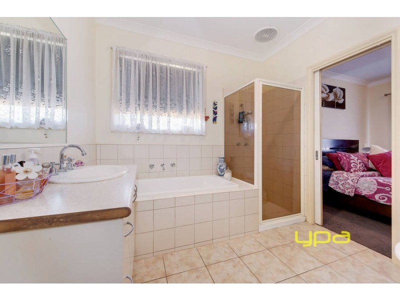 1/5 Hendricks Court, Werribee VIC 3030