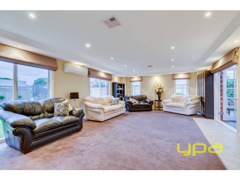 9 Alexandria Way, Werribee VIC 3030