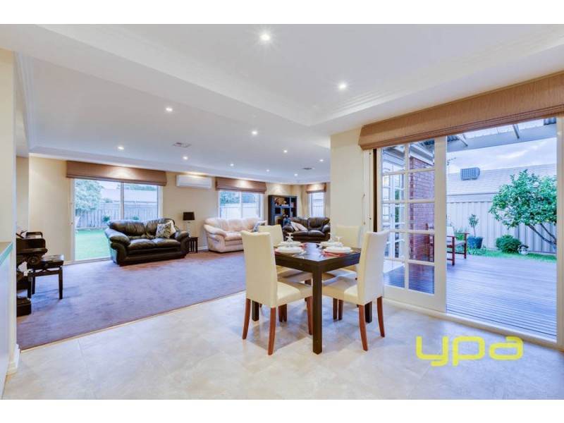 9 Alexandria Way, Werribee VIC 3030