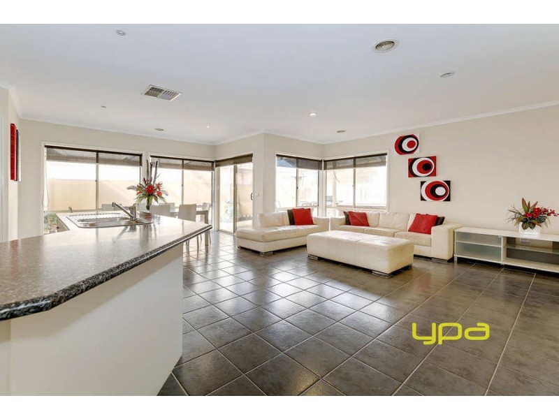 19 Evans Way, Werribee VIC 3030