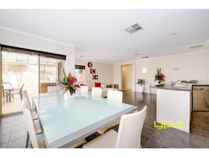 19 Evans Way, Werribee VIC 3030