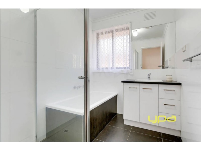 17 Patterson Avenue, Hoppers Crossing VIC 3029