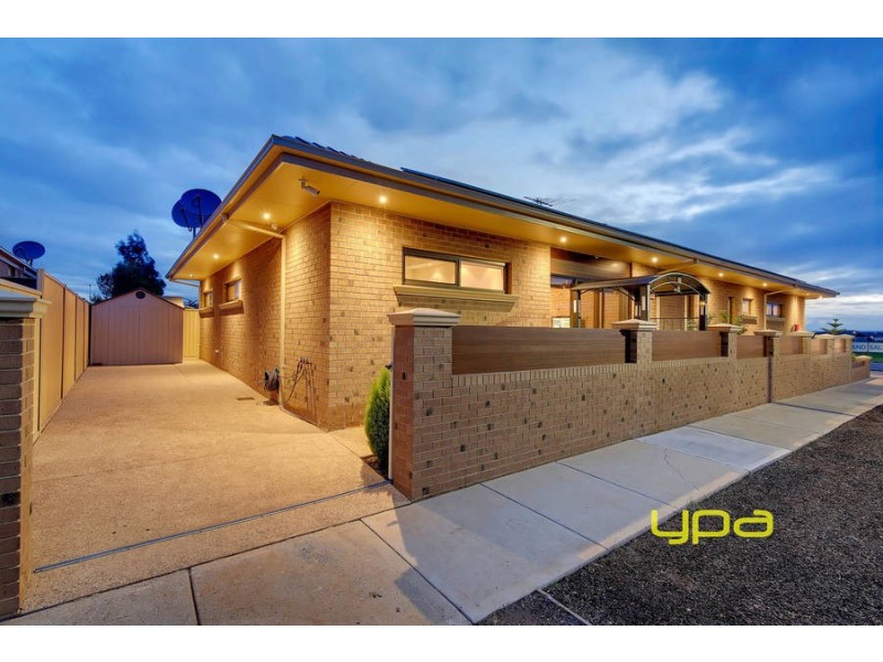 1 Rifflebird Drive, Tarneit VIC 3029