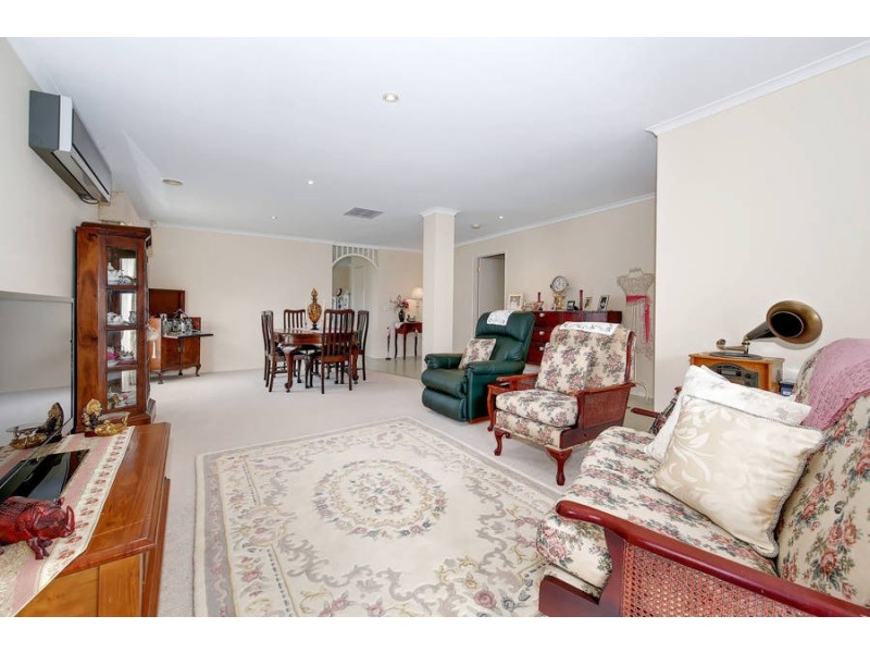 58 Thomas Carr Drive, Tarneit VIC 3029