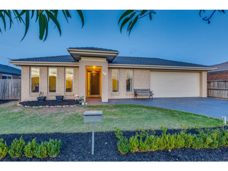 10 Dylan Street, Tarneit VIC 3029