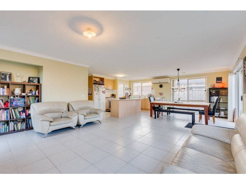 10 Dylan Street, Tarneit VIC 3029